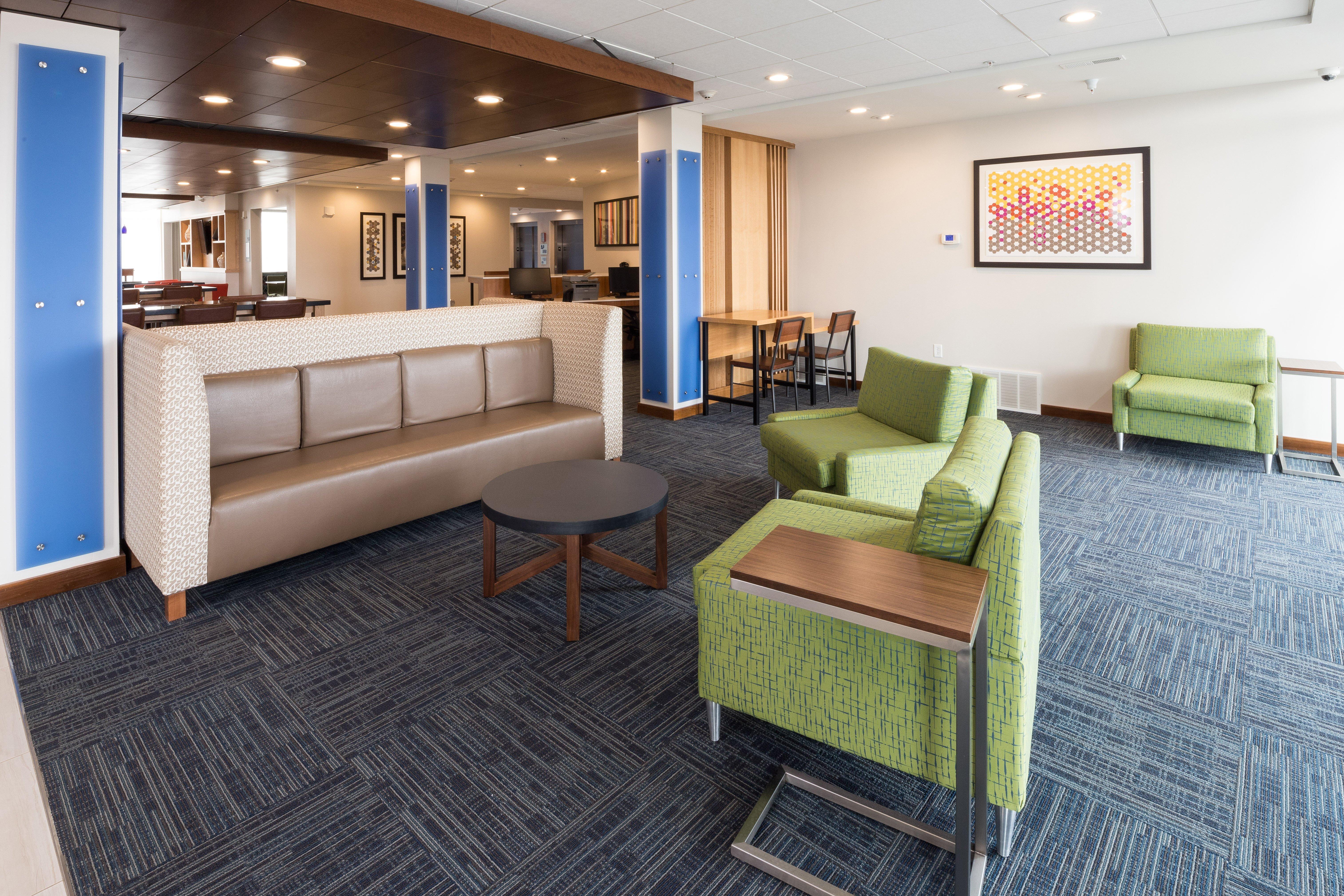 Holiday Inn Express & Suites - Auburn By Ihg Extérieur photo